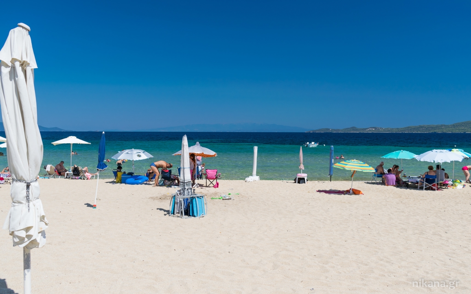 Komitsa Beach